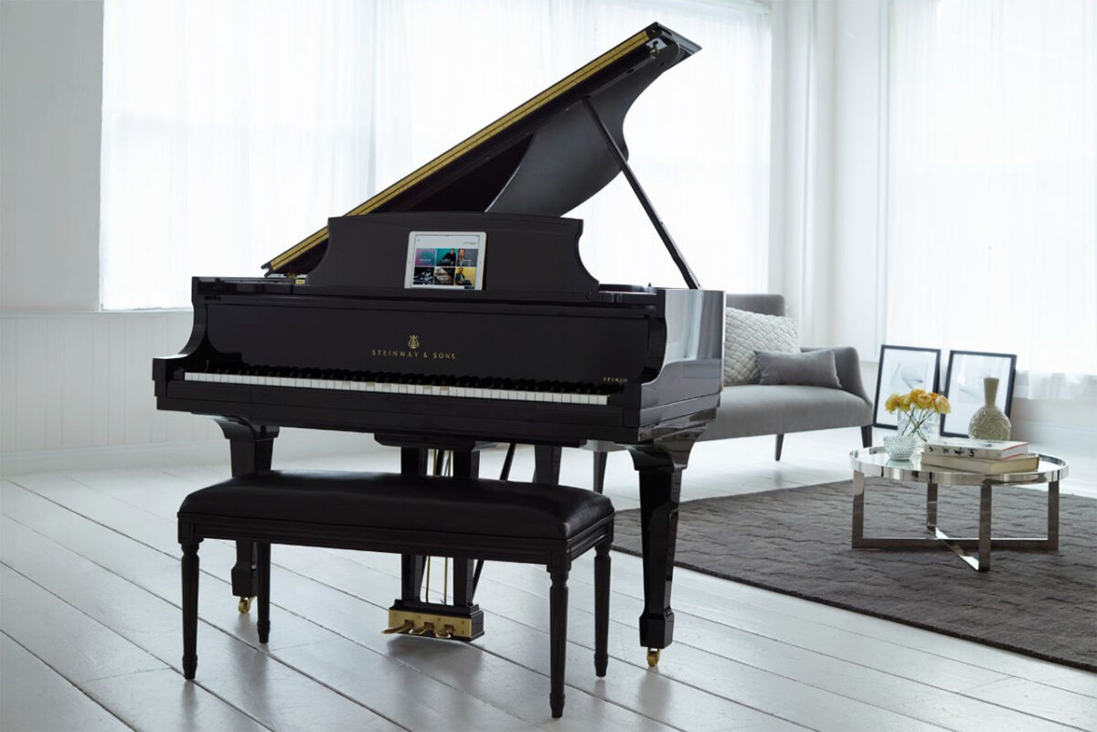 Steinway-Spirio-Piano-1200x801.jpg